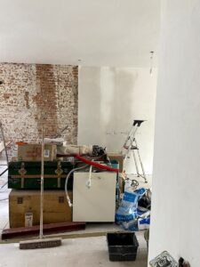 ZO OVERLEEF JE EEN VERBOUWING MET KLEINE KINDEREN IN HUIS