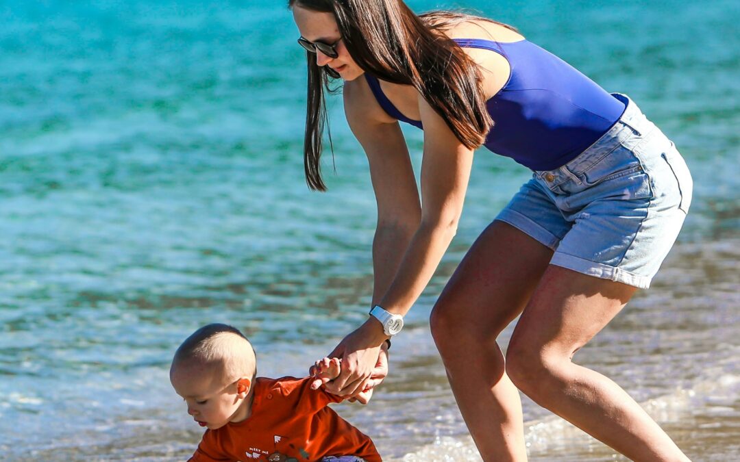 OP VAKANTIE MET EEN BABY, WAT NEEM JE NOU ECHT MEE?