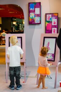 INDOOR SPEELWERELD WOPL!