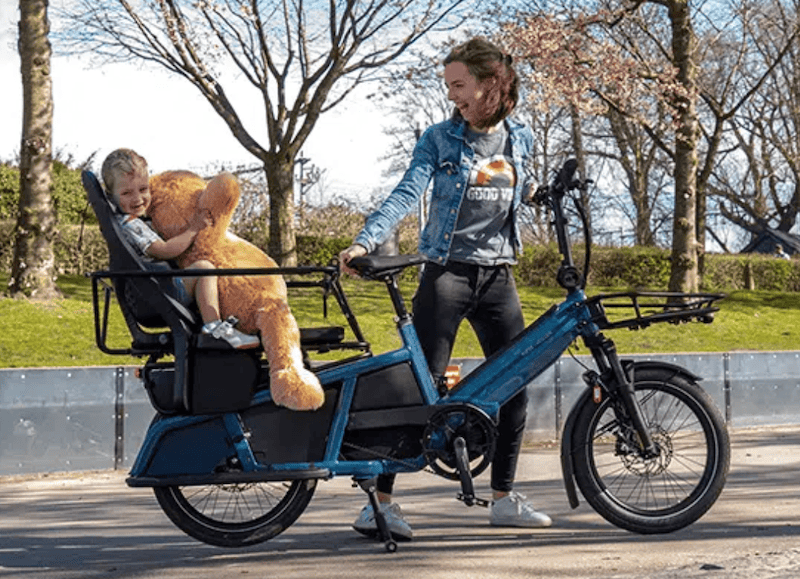 Bakfiets, longtail of moederfiets? Zo kies je een familiefiets die bij het stadsleven past