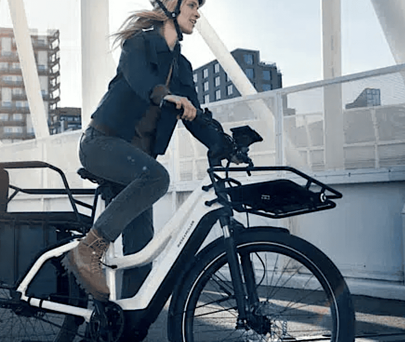 Bakfiets, longtail of moederfiets? Zo kies je een familiefiets die bij het stadsleven past